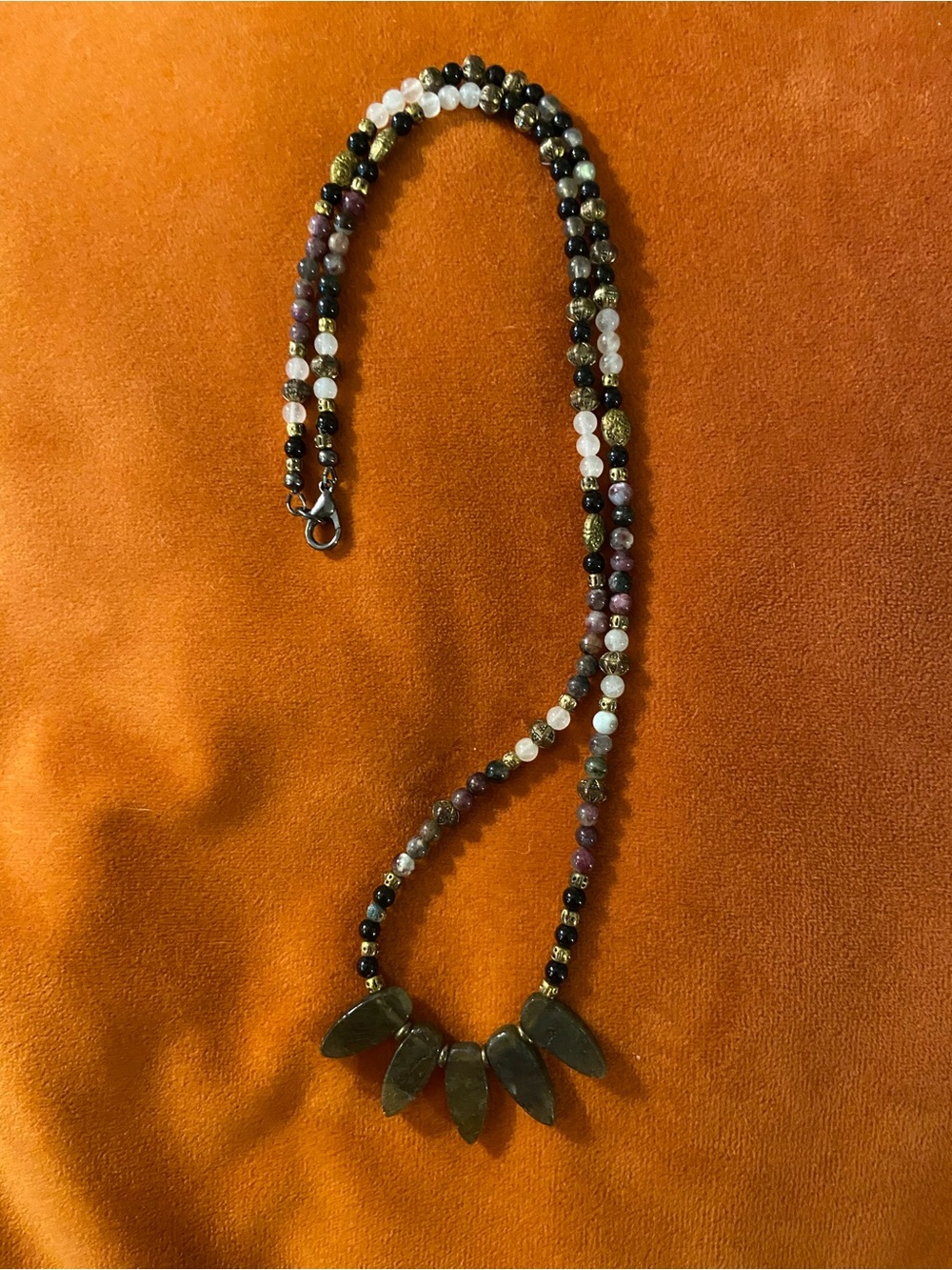 Labradorite, black tourmalines ne, rose quartz, amethyst and Copper beads
